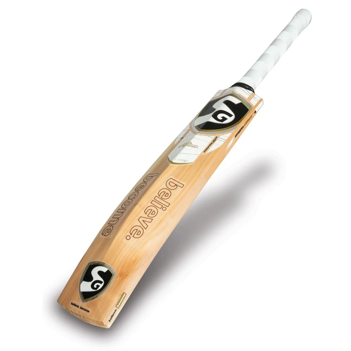 SG SM Smash English Willow Cricket Bat – Premium Performance