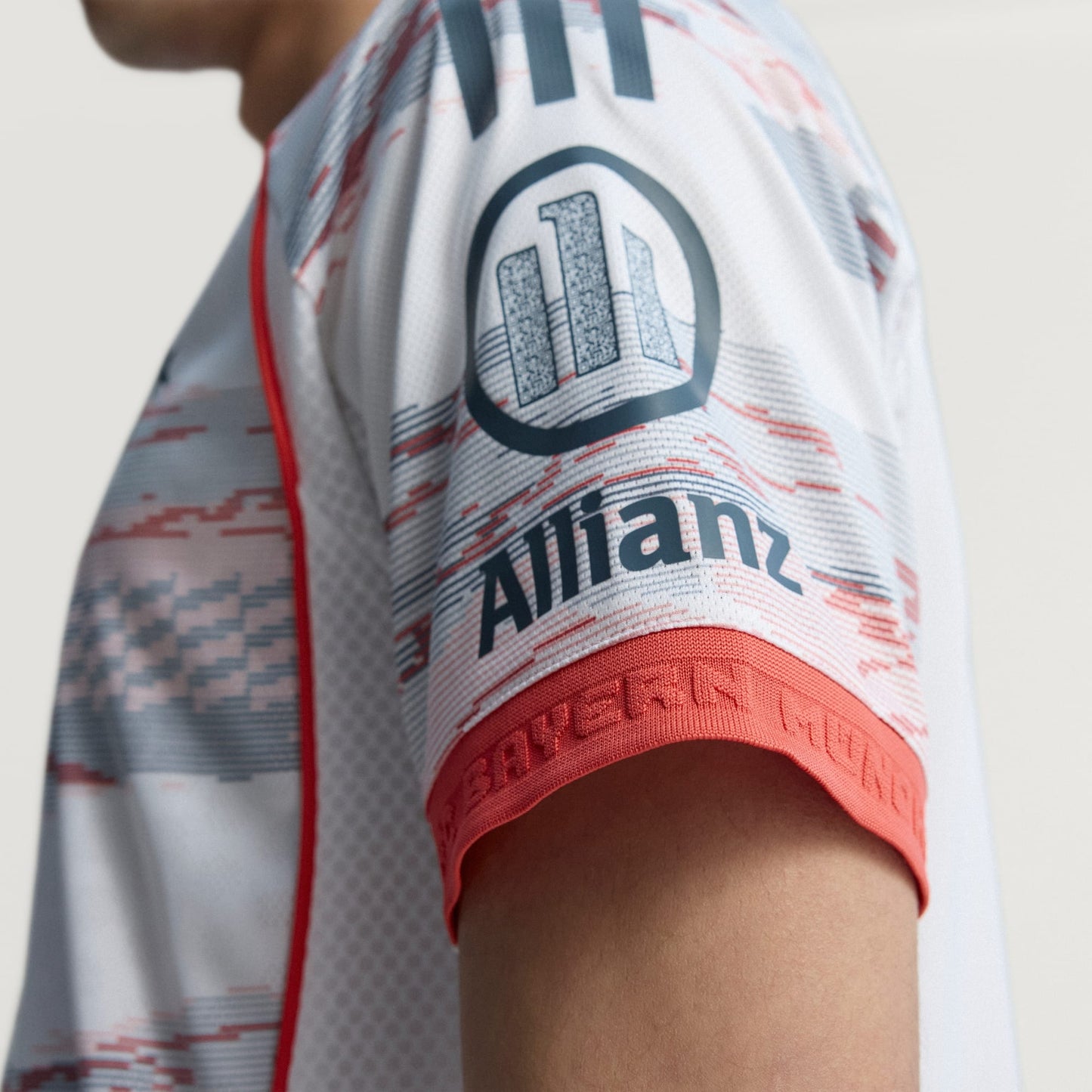 Adidas FC Bayern 25‑26 Away Authentic Jersey