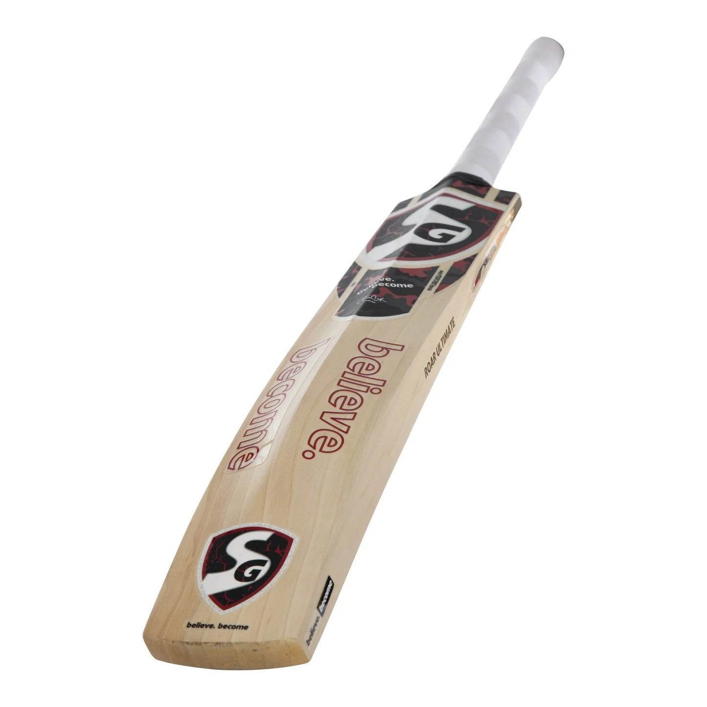 SG ROAR ULTIMATE CRICKET BAT