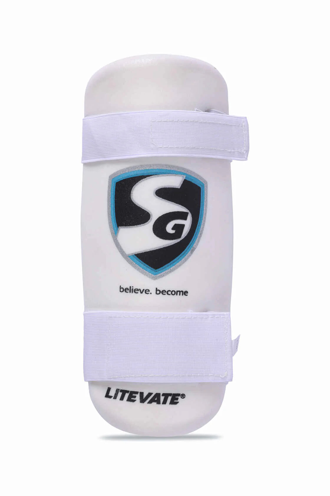 SG SAVAGE CRICKET SET