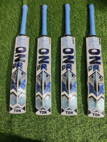 SS TON CLASSIC CRICKET BAT