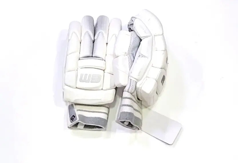 EM Ultimate Pro Batting Gloves (Youth RH)